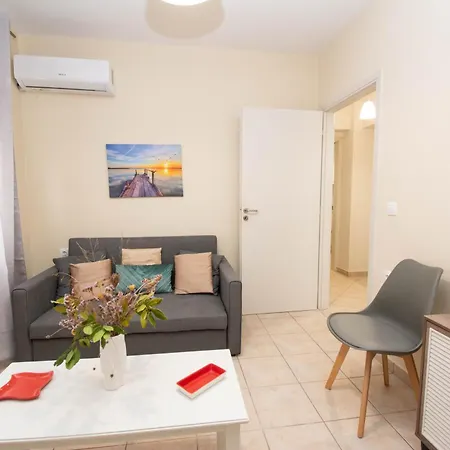 Traveller'S Nest Apartment Close To Center,Port,Airport Heraklion  Exterior photo