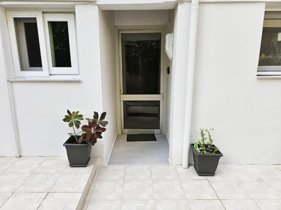 Apartment Traveller's Nest Close To Center,port,airport *